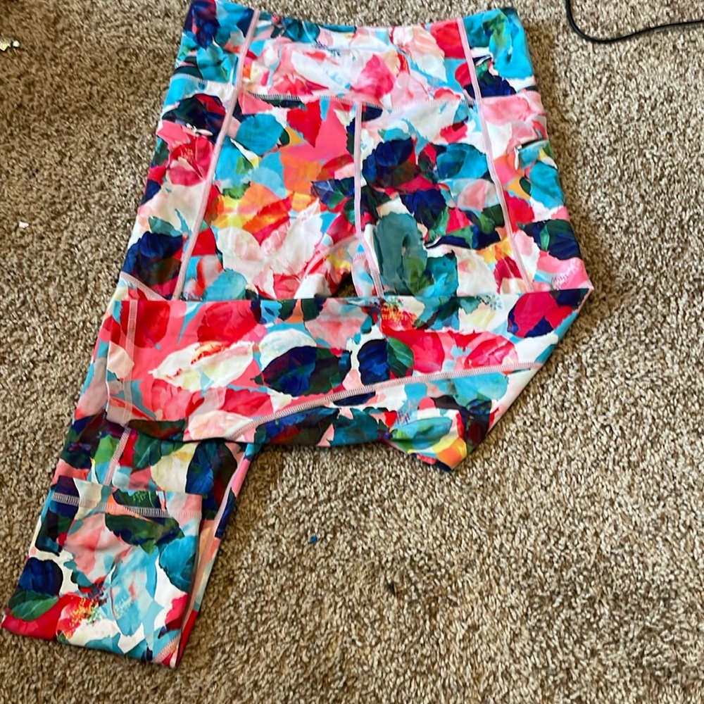 Zyia Leggings